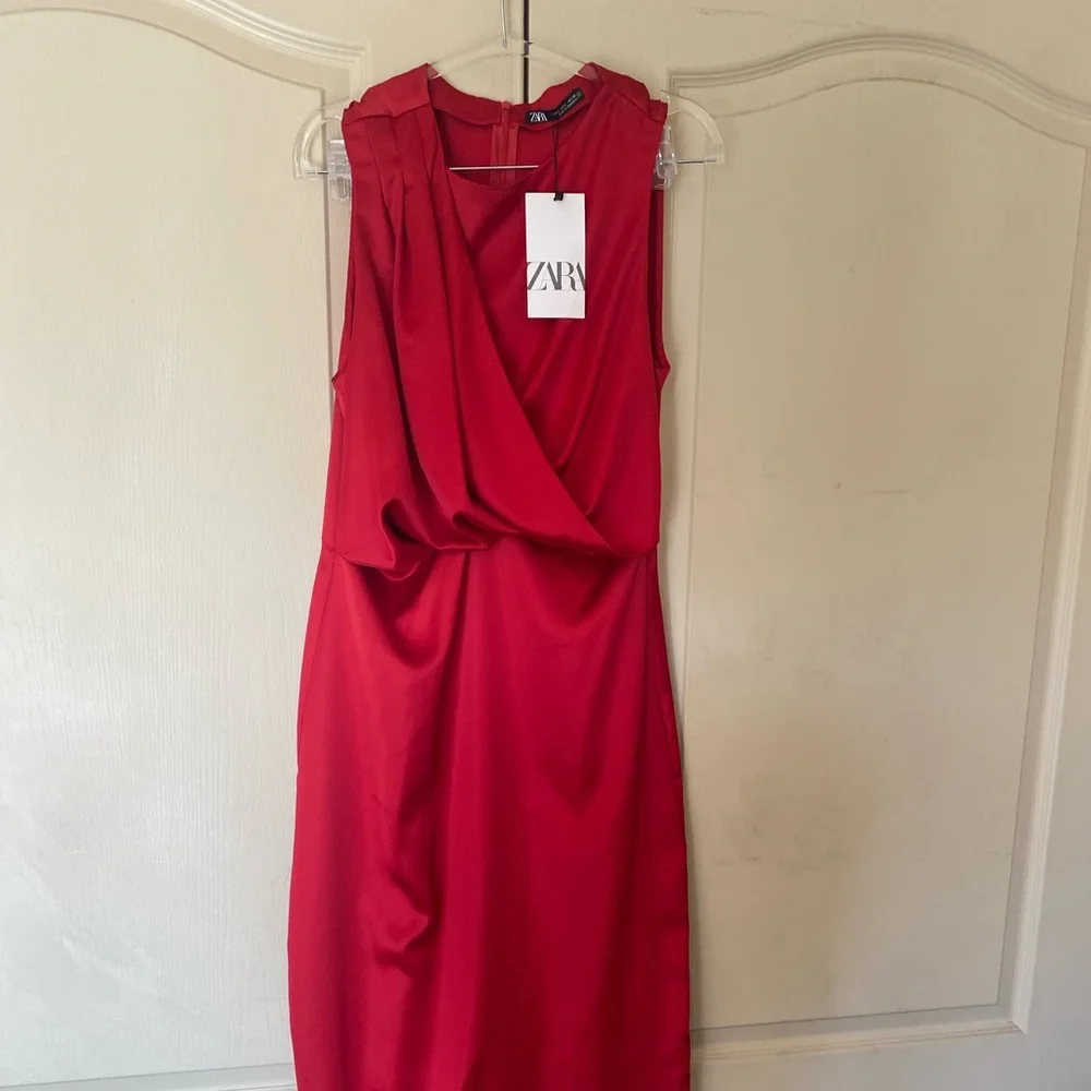 ZARA Red Sleeveless Draped Maxi Dress Women’s Stretch Evening Size Large - Picture 3 of 6